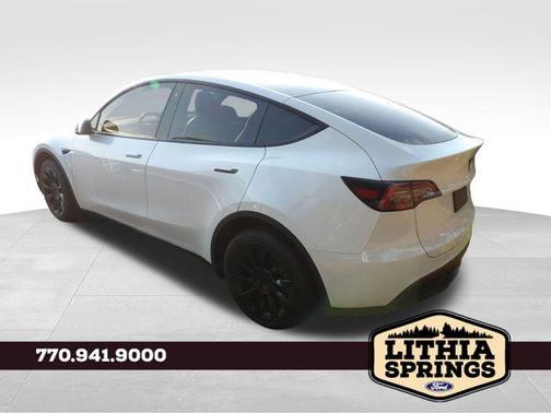 2023 Tesla Model Y Long Range Dual Motor All-Wheel Drive