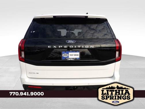 2025 Ford Expedition Active