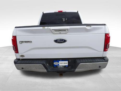 Oxford White 2017 Ford F-150 Lariat