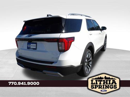 Star White Metallic Tri-Coat 2026 Ford Explorer Platinum