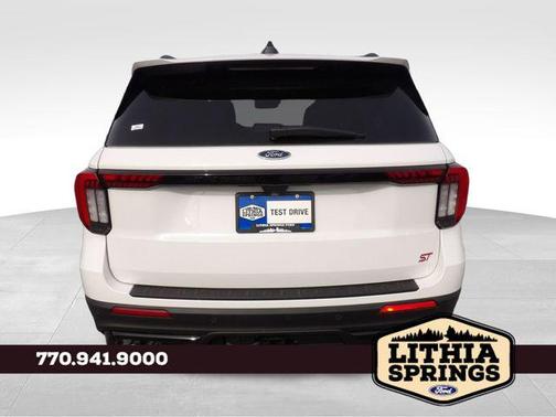 Star White Metallic Tri-Coat 2026 Ford Explorer ST