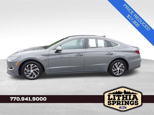 2023 Hyundai SONATA Hybrid Base