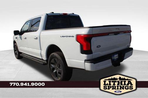 2025 Ford F-150 Lightning LARIAT