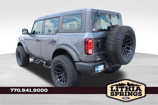 2025 Ford Bronco Base