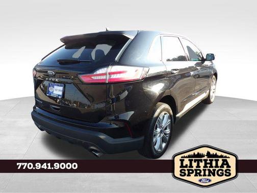 2021 Ford Edge Titanium
