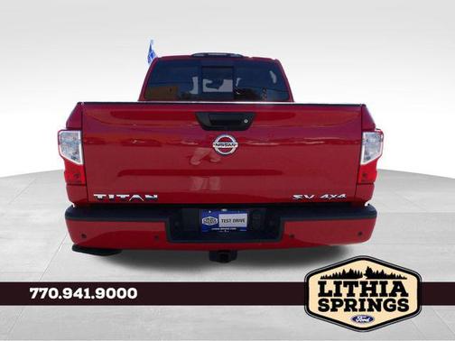 2021 Nissan Titan SV