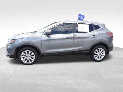 Gun Metallic 2022 Nissan Rogue Sport SV