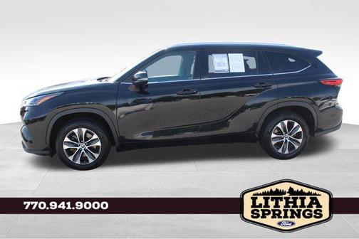 2021 Toyota Highlander XLE