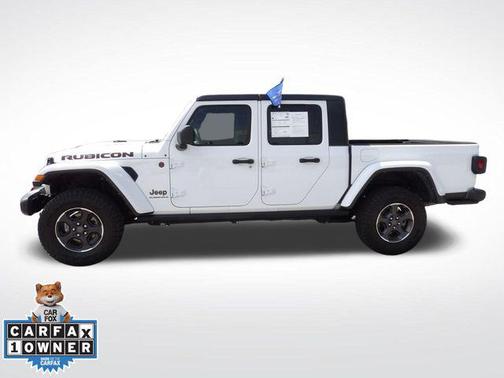 Bright White Clearcoat 2023 Jeep Gladiator Rubicon