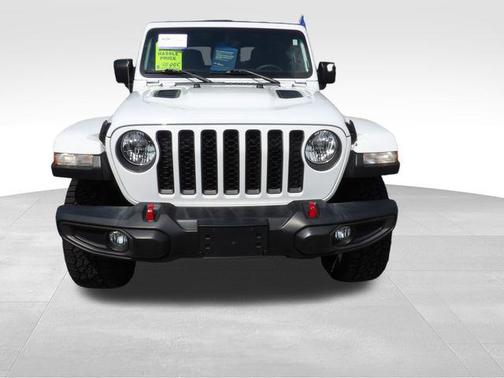 Bright White Clearcoat 2023 Jeep Gladiator Rubicon