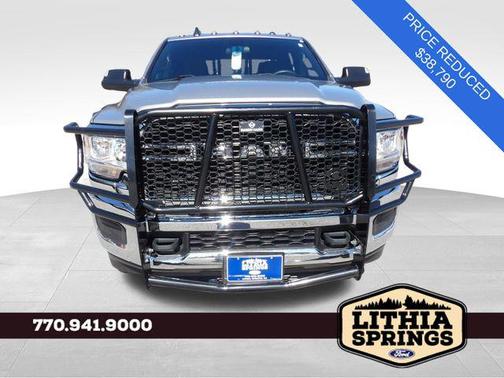 2022 RAM 2500 Tradesman Crew Cab 4x4 6'4' Box