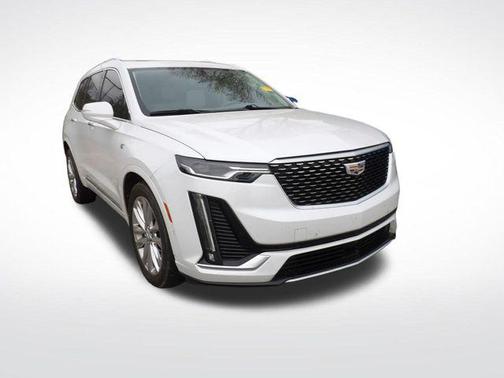 Crystal White Tricoat 2020 Cadillac XT6 Premium Luxury FWD
