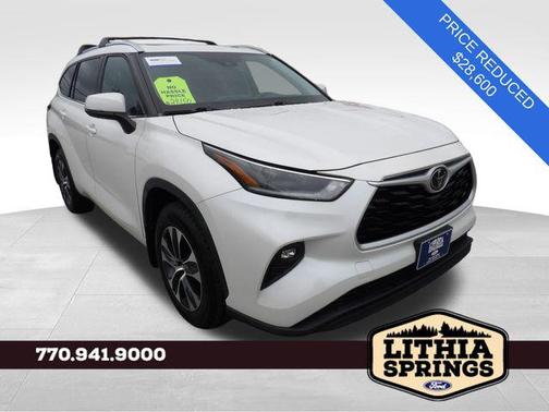 Blizzard Pearl 2021 Toyota Highlander XLE