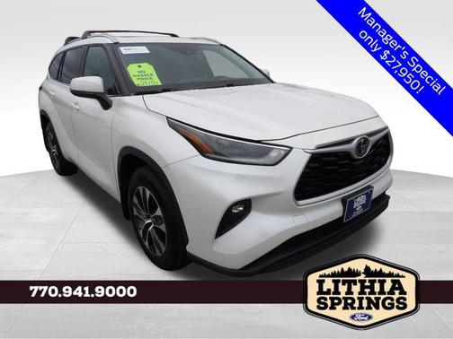 Blizzard Pearl 2021 Toyota Highlander XLE