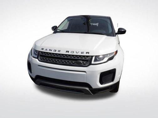 White 2018 Land Rover Range Rover Evoque SE