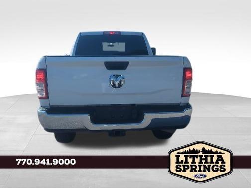 2021 RAM 2500 Tradesman Crew Cab 4x4 6'4' Box