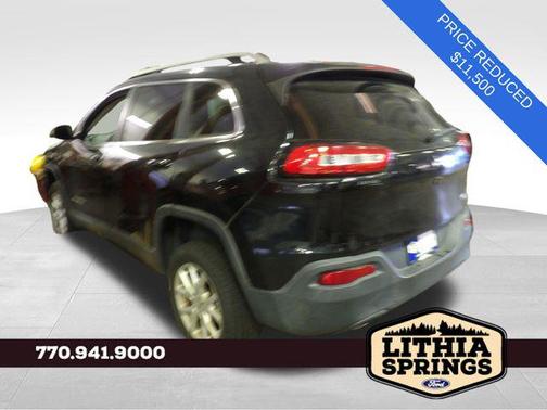 Diamond Black Crystal Pearlcoat 2017 Jeep Cherokee Latitude