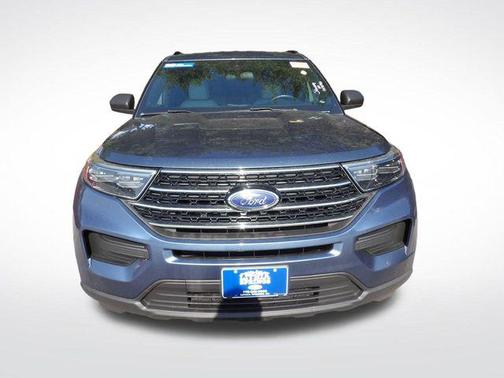 Blue Metallic 2020 Ford Explorer XLT