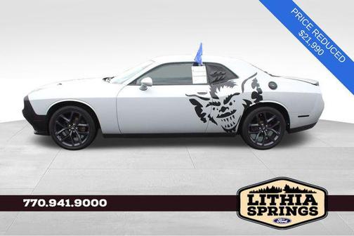 2020 Dodge Challenger SXT
