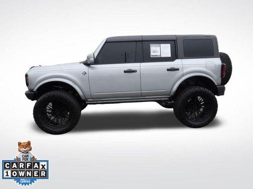 2023 Ford Bronco Outer Banks