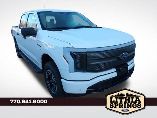 2023 Ford F-150 Lightning XLT