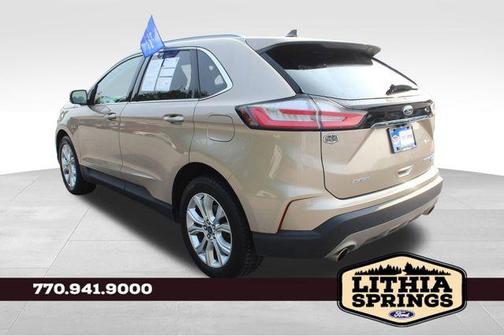 2020 Ford Edge Titanium