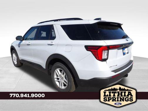 Space White Metallic 2026 Ford Explorer Active