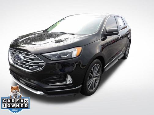 Black Metallic 2019 Ford Edge Titanium