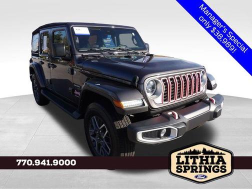 Granite Crystal Metallic Clearcoat 2024 Jeep Wrangler 4-Door Sahara 4x4