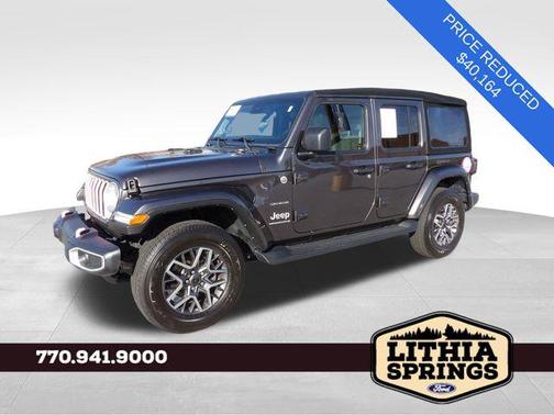 Granite Crystal Metallic Clearcoat 2024 Jeep Wrangler 4-Door Sahara 4x4
