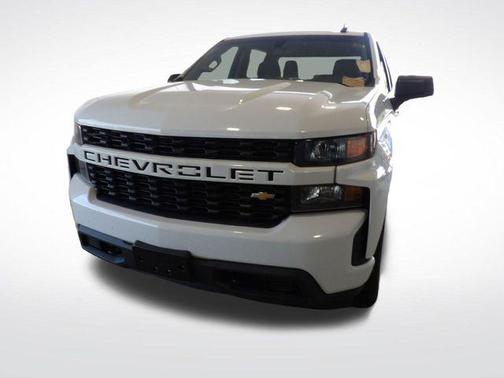 Summit White 2020 Chevrolet Silverado 1500 Custom