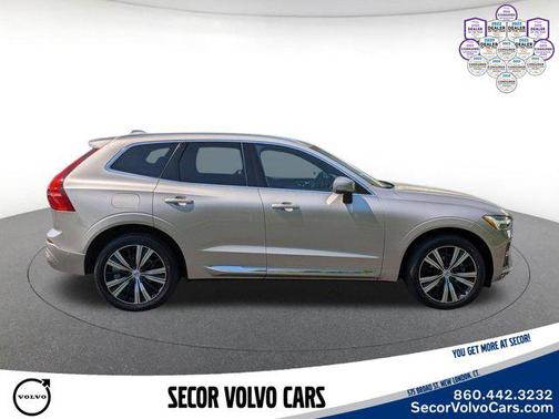 Bright Dusk Metallic 2023 Volvo XC60 B5 Plus Bright Theme
