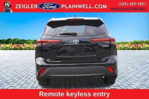 2023 Toyota Highlander Hybrid XLE