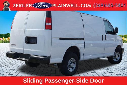 Summit White 2021 Chevrolet Express 2500 Work Van