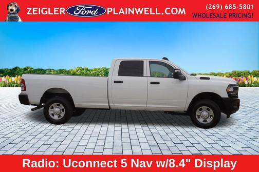 2023 RAM 3500 Tradesman Crew Cab 4x4 8' Box