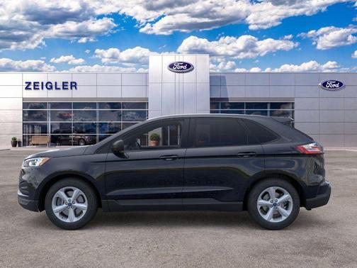 Black Metallic 2024 Ford Edge SE