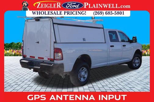 2023 RAM 3500 Tradesman Crew Cab 4x4 8' Box