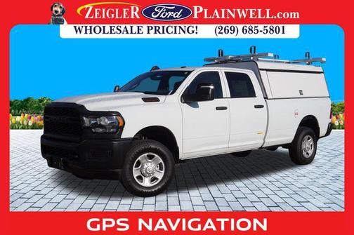 2023 RAM 3500 Tradesman Crew Cab 4x4 8' Box