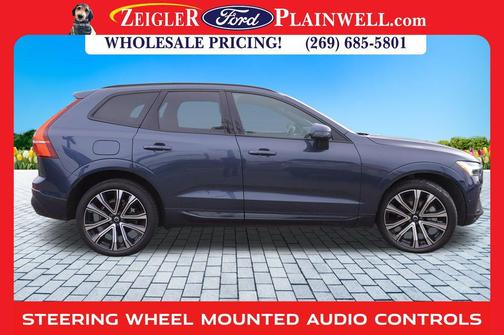 2023 Volvo XC60 B5 Ultimate Bright Theme