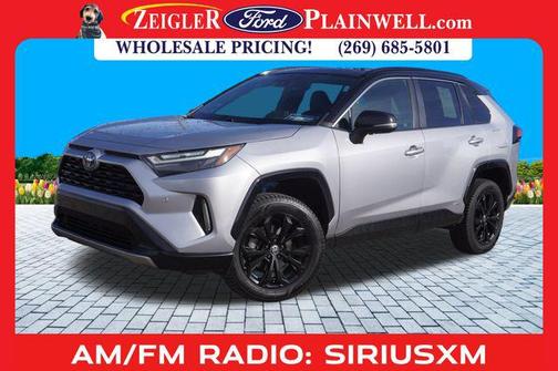 2022 Toyota RAV4 Hybrid SE