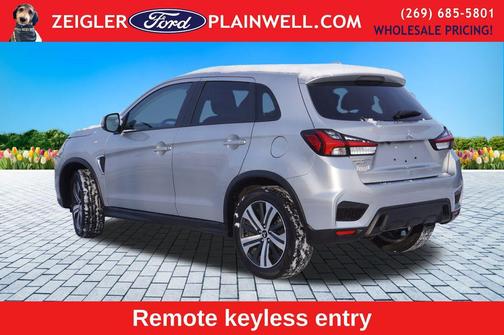 2024 Mitsubishi Outlander Sport SE