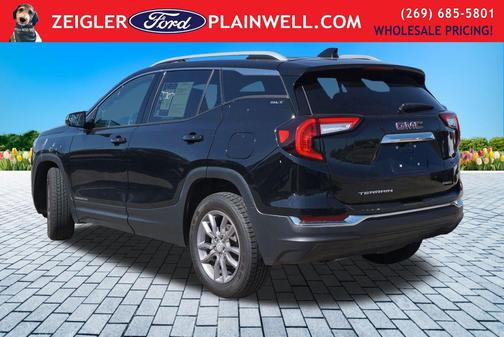 Ebony Twilight Metallic 2024 GMC Terrain SLT
