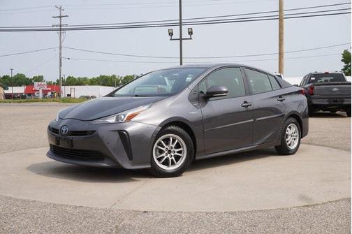 2021 Toyota Prius L