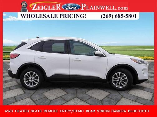 2020 Ford Escape SE