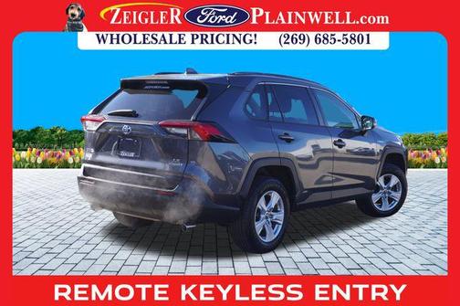 2019 Toyota RAV4 Hybrid LE
