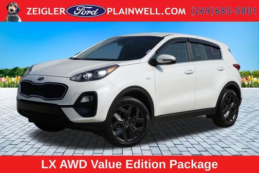 Snow White Pearl 2022 Kia Sportage LX
