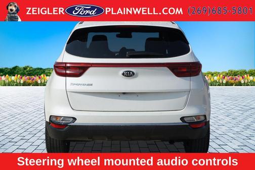 Snow White Pearl 2022 Kia Sportage LX