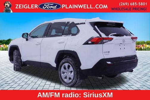 2023 Toyota RAV4 LE