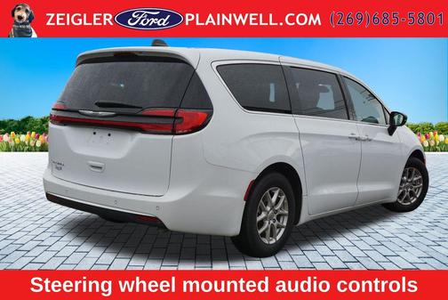 Bright White Clearcoat 2024 Chrysler Pacifica Touring L