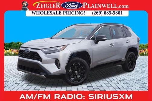 2022 Toyota RAV4 Hybrid SE